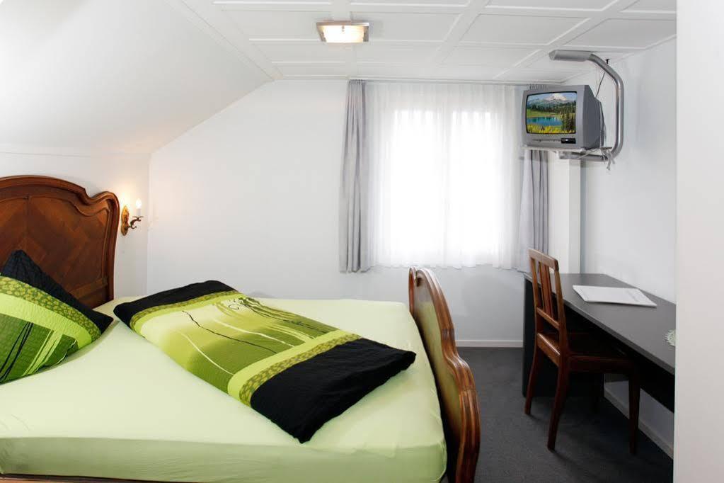 Hotel Krone Attinghausen ภายนอก รูปภาพ