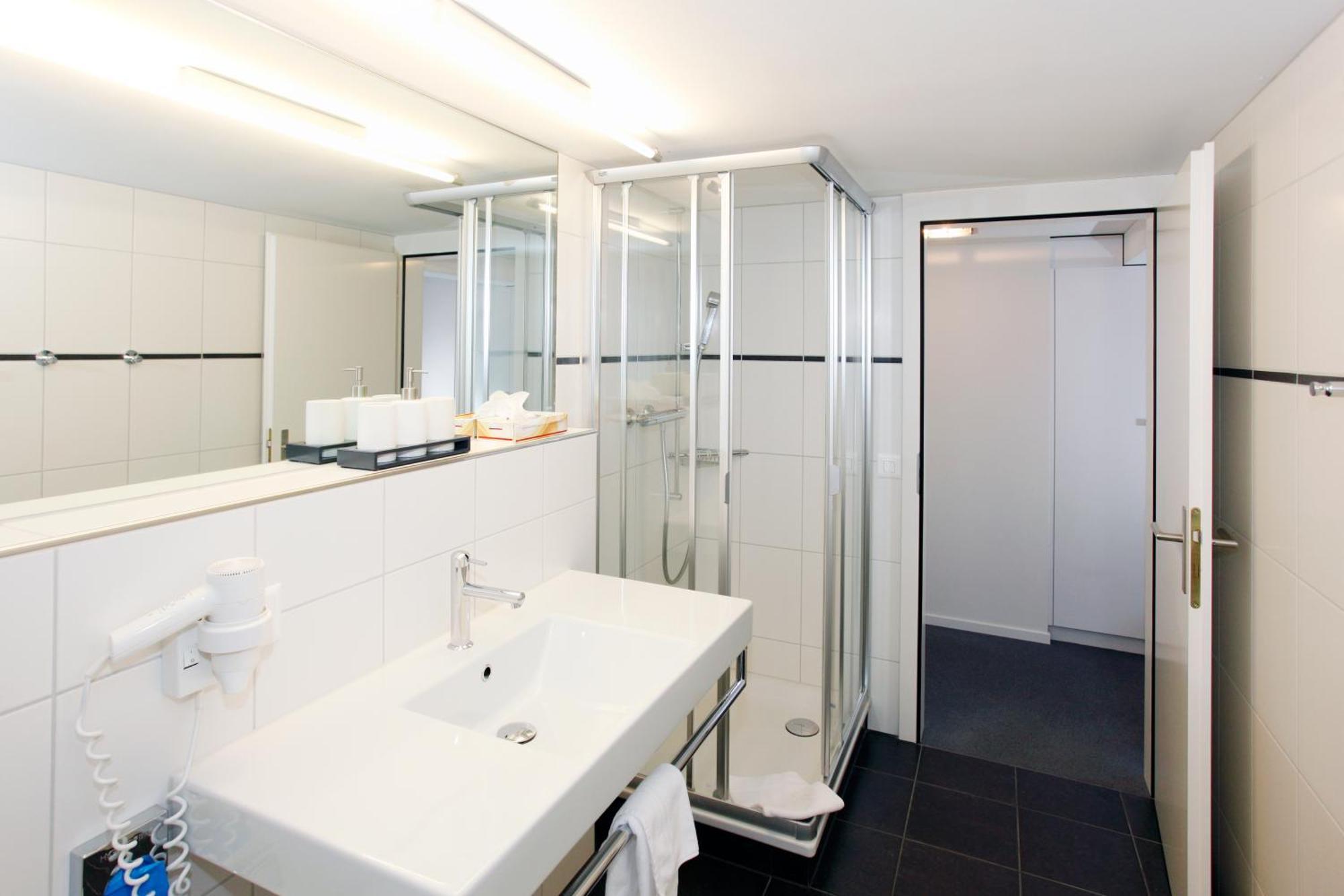 Hotel Krone Attinghausen ภายนอก รูปภาพ