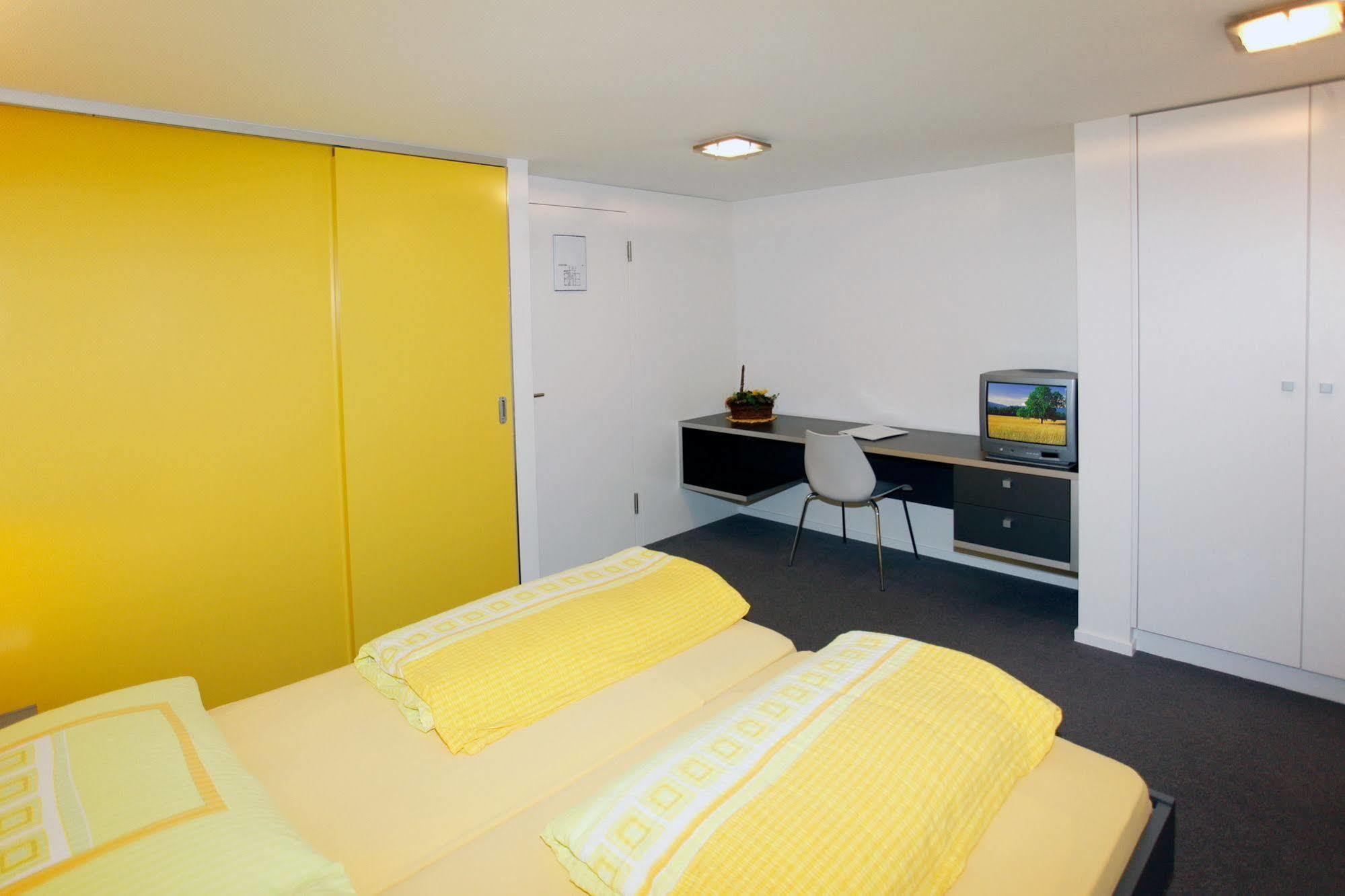 Hotel Krone Attinghausen ภายนอก รูปภาพ